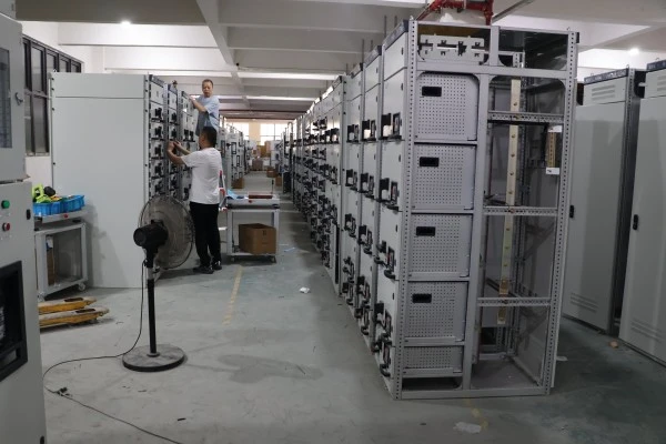 GCK draw-out drawer unit mechanical operation test